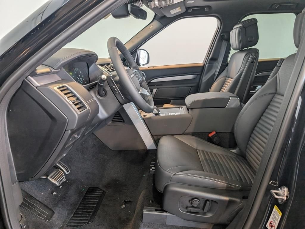 New 2026 Santorini Black Land Rover  image 10
