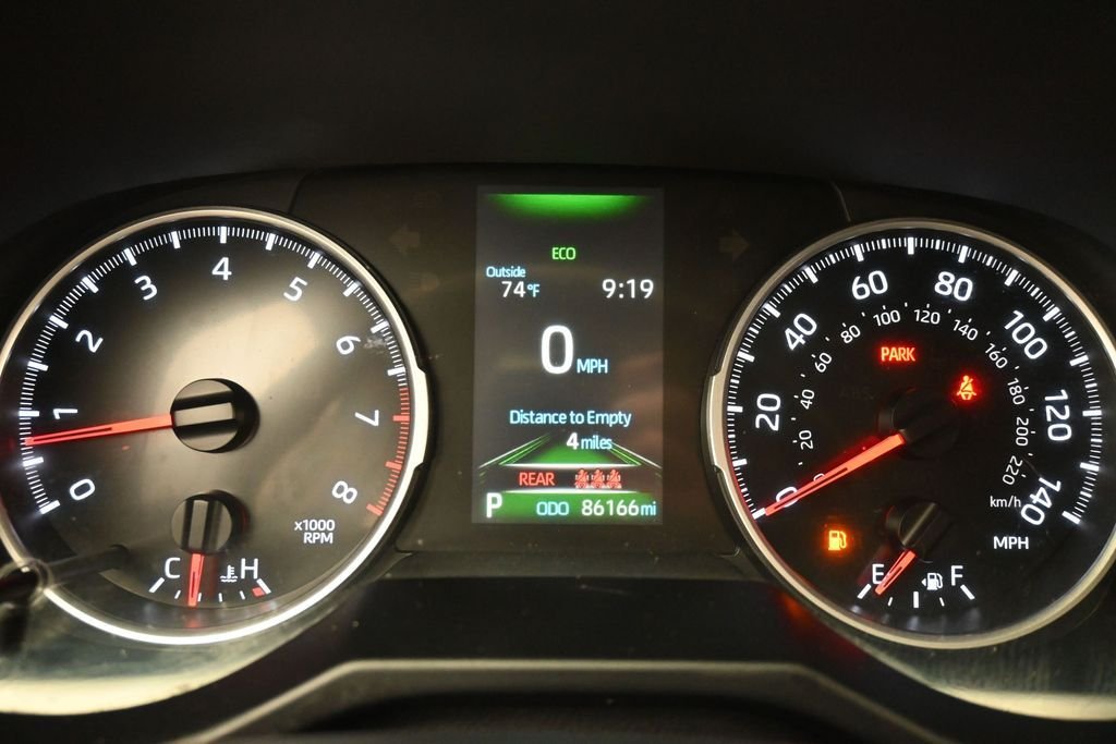 Used 2022 Silver Toyota LE image 19