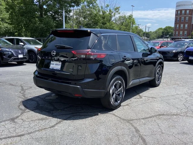 Certified Used 2025 Super Black Nissan SV image 4