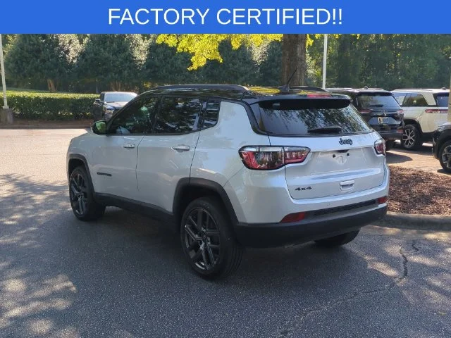 Used 2026 Silver Jeep Limited image 3