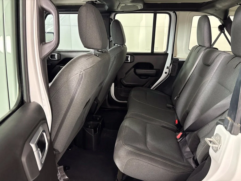 Used 2024 White Jeep Sport S image 23