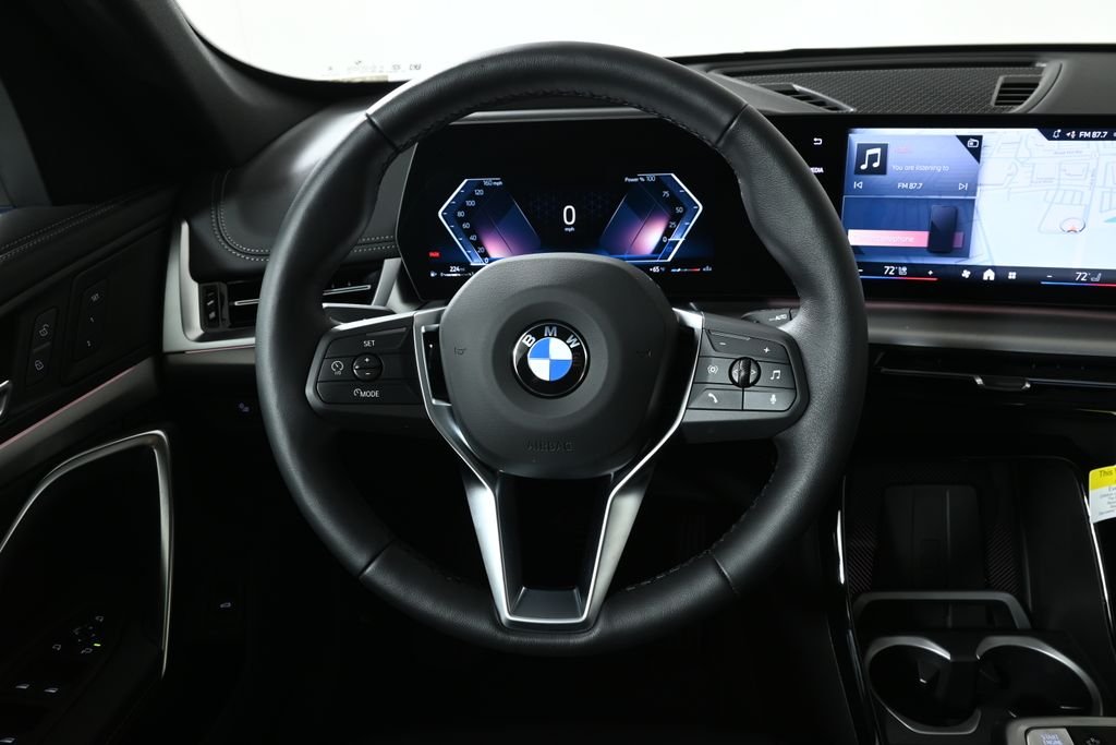 Used 2026 Alpine White BMW xDrive28i image 18