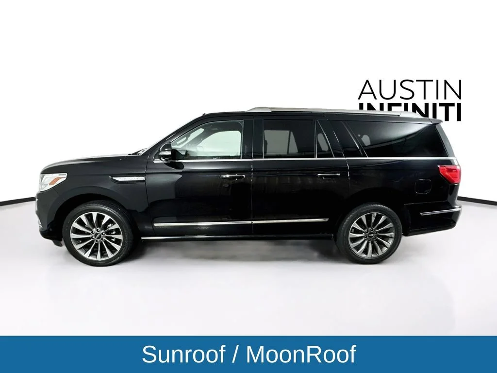 Used 2021 Black Lincoln Reserve image 4