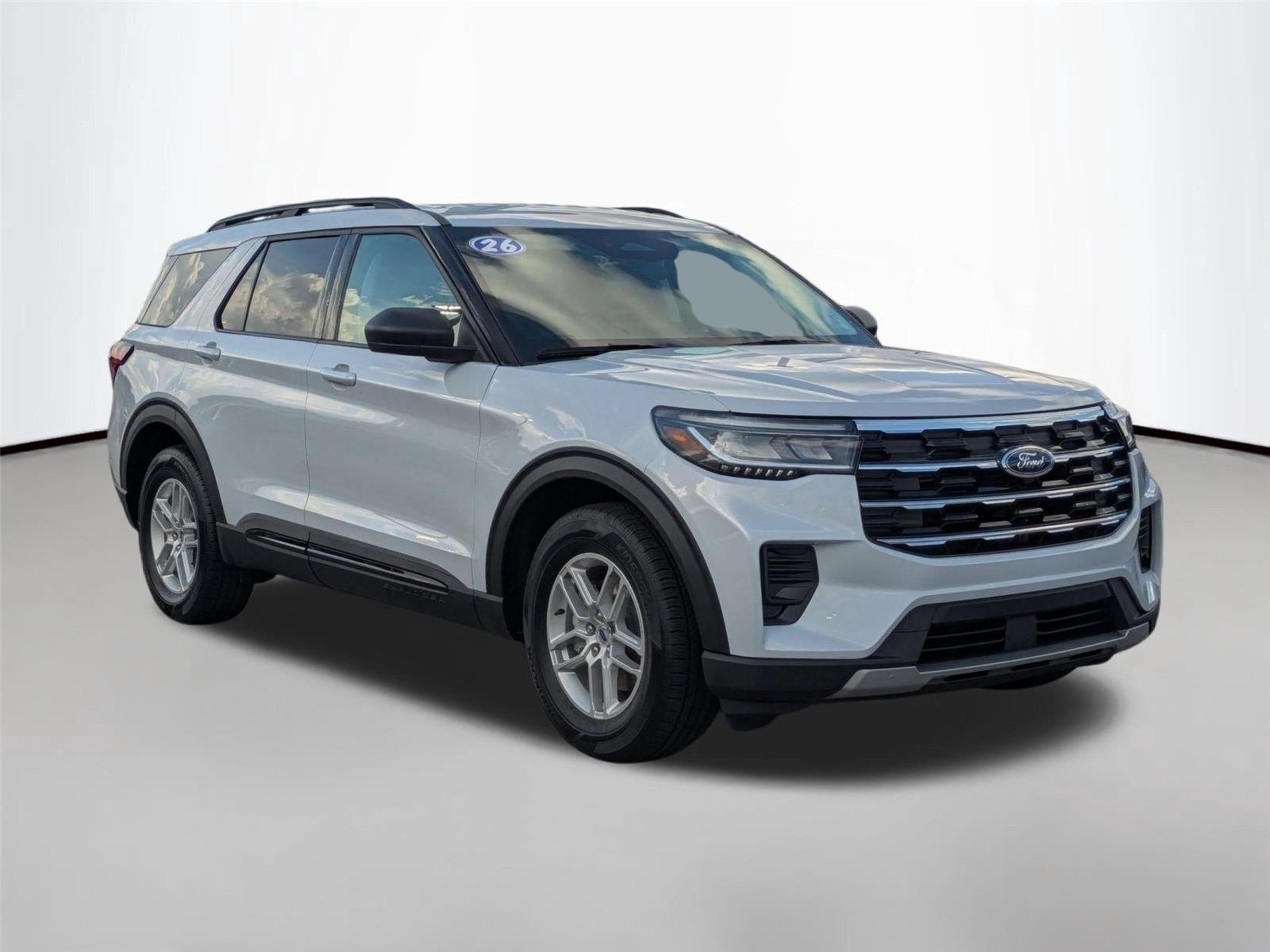 New 2026 Space White Metallic Ford Active image 3