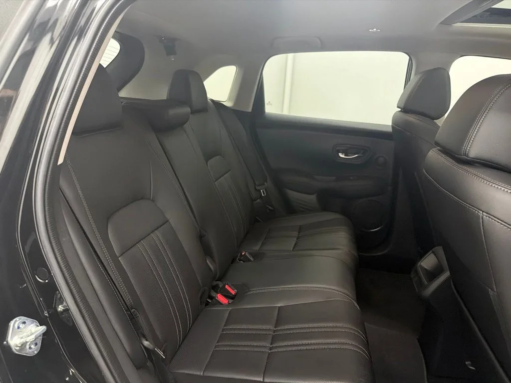 Used 2027  Honda EX-L image 28