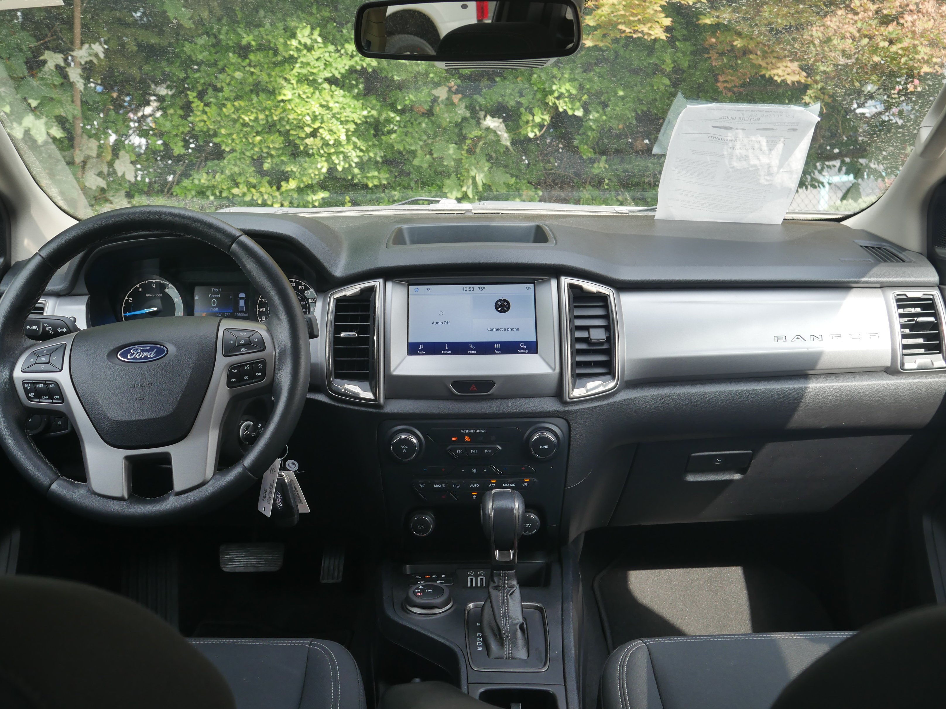 Used 2021 Gray Ford XLT image 9