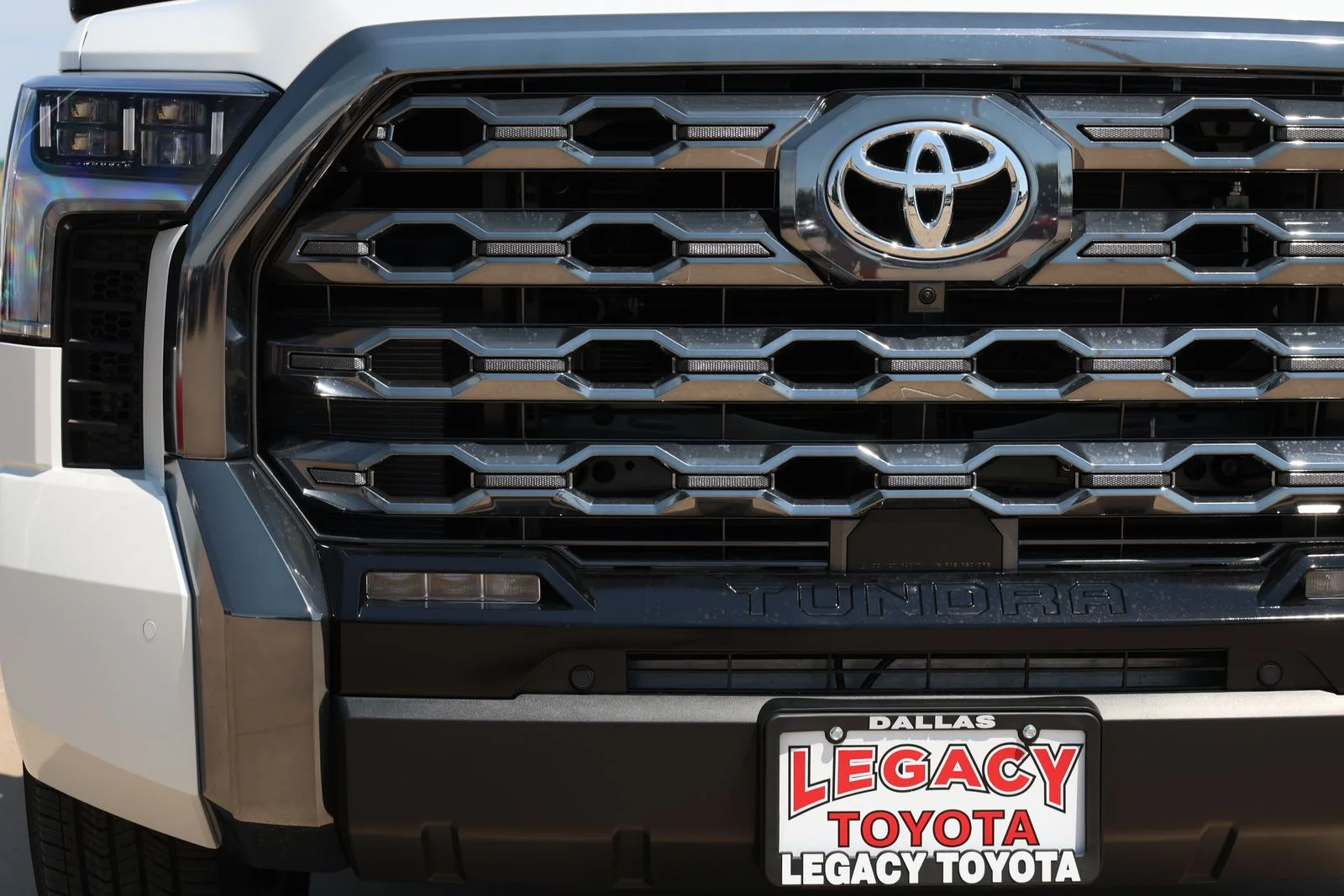 New 2026 Beige Toyota Platinum image 10