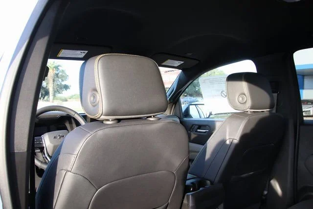 2026 Chevrolet Colorado ZR2 - Photo 17