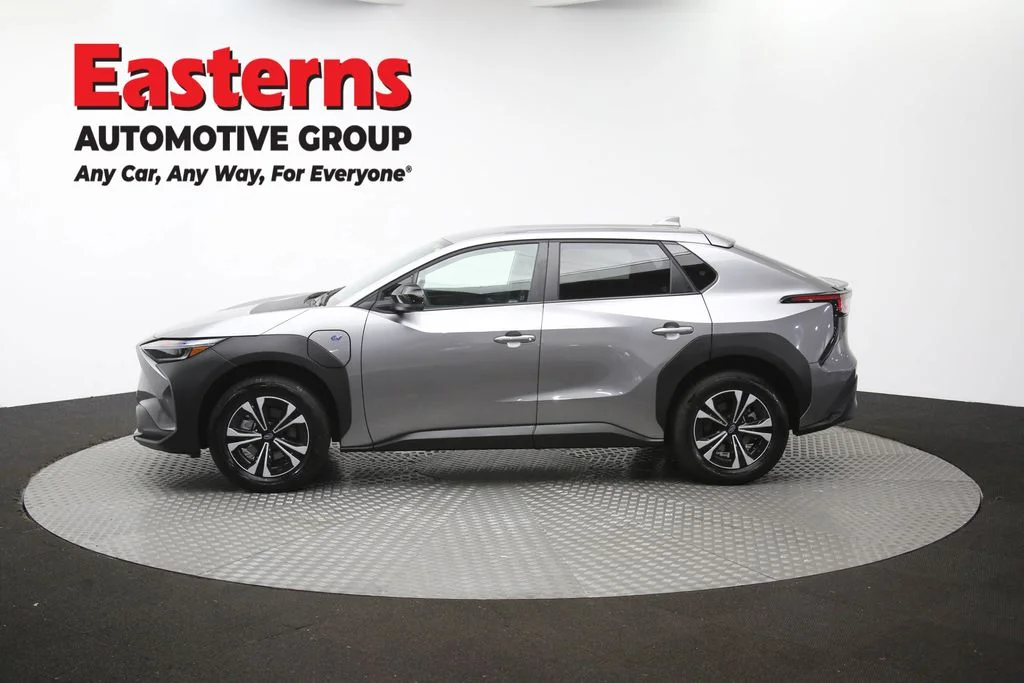 Used 2023 Black Subaru Premium image 60