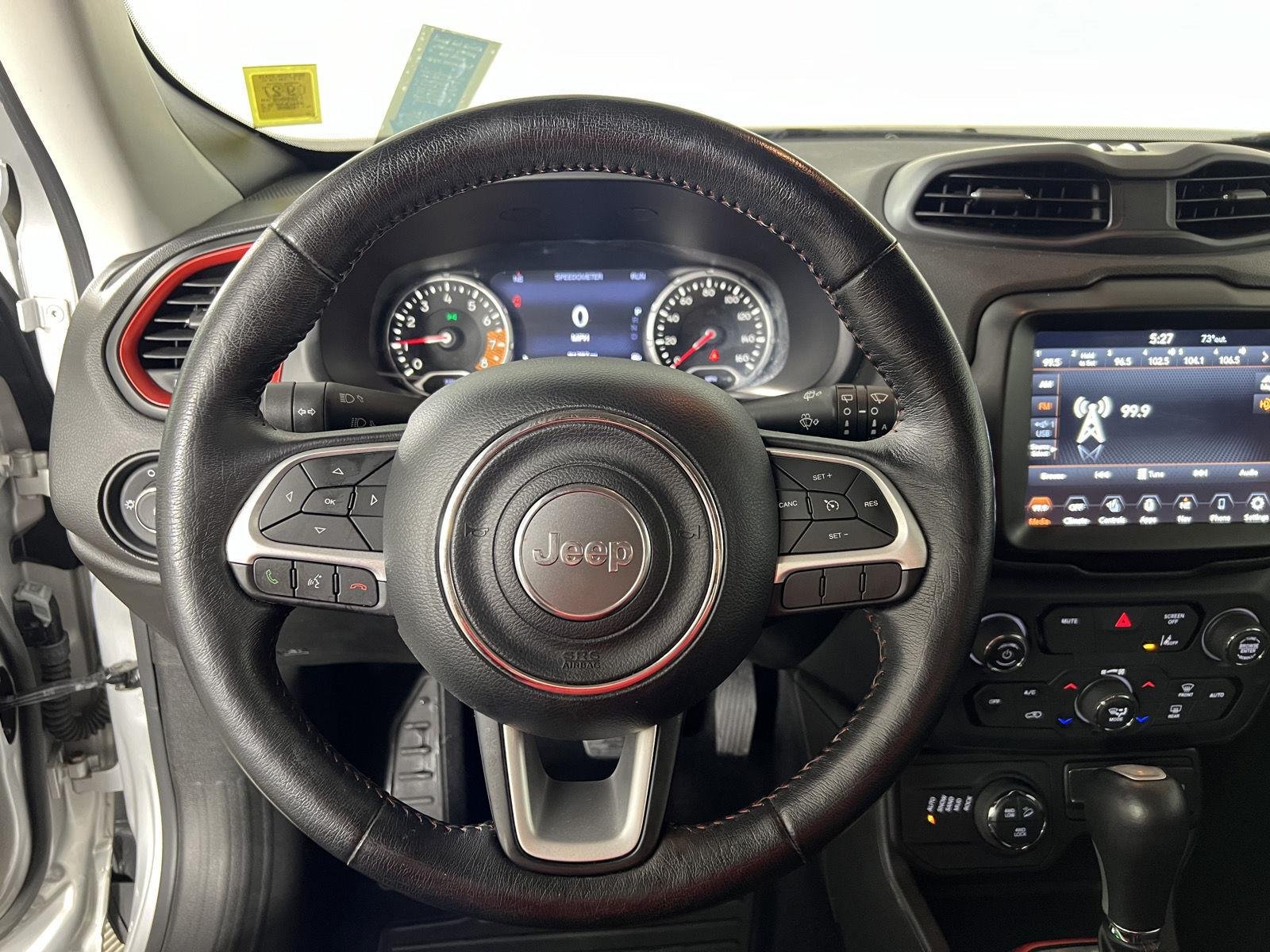 Used 2021 Glacier Metallic Clearcoat Jeep Trailhawk image 24