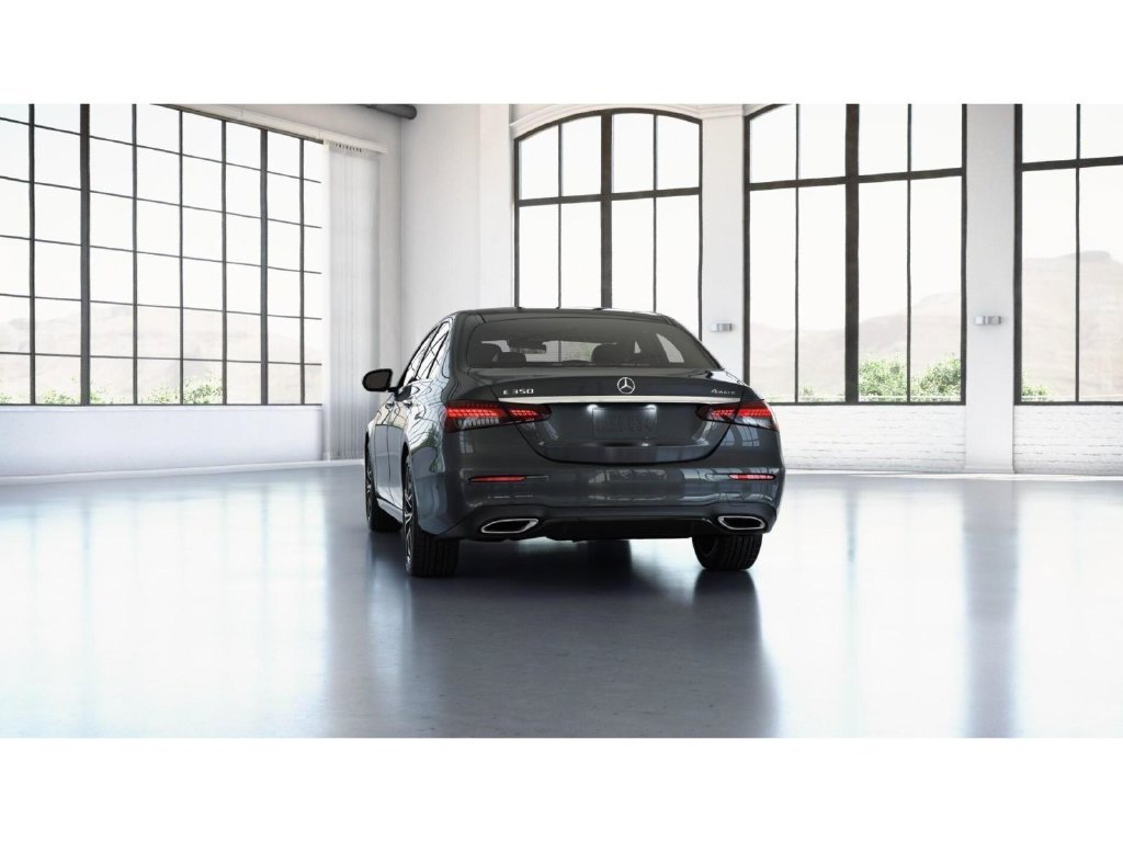 Certified Used 2023 Graphite Gray Metallic Mercedes-Benz  image 27