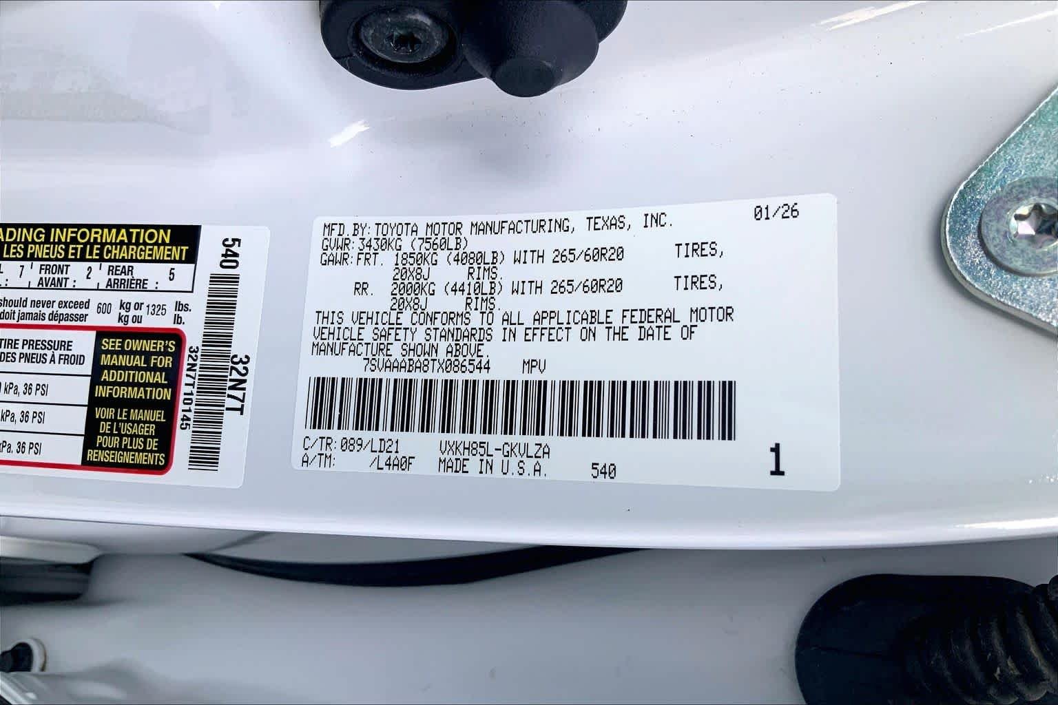 Used 2026 Wind Chill Pearl Toyota Limited image 30