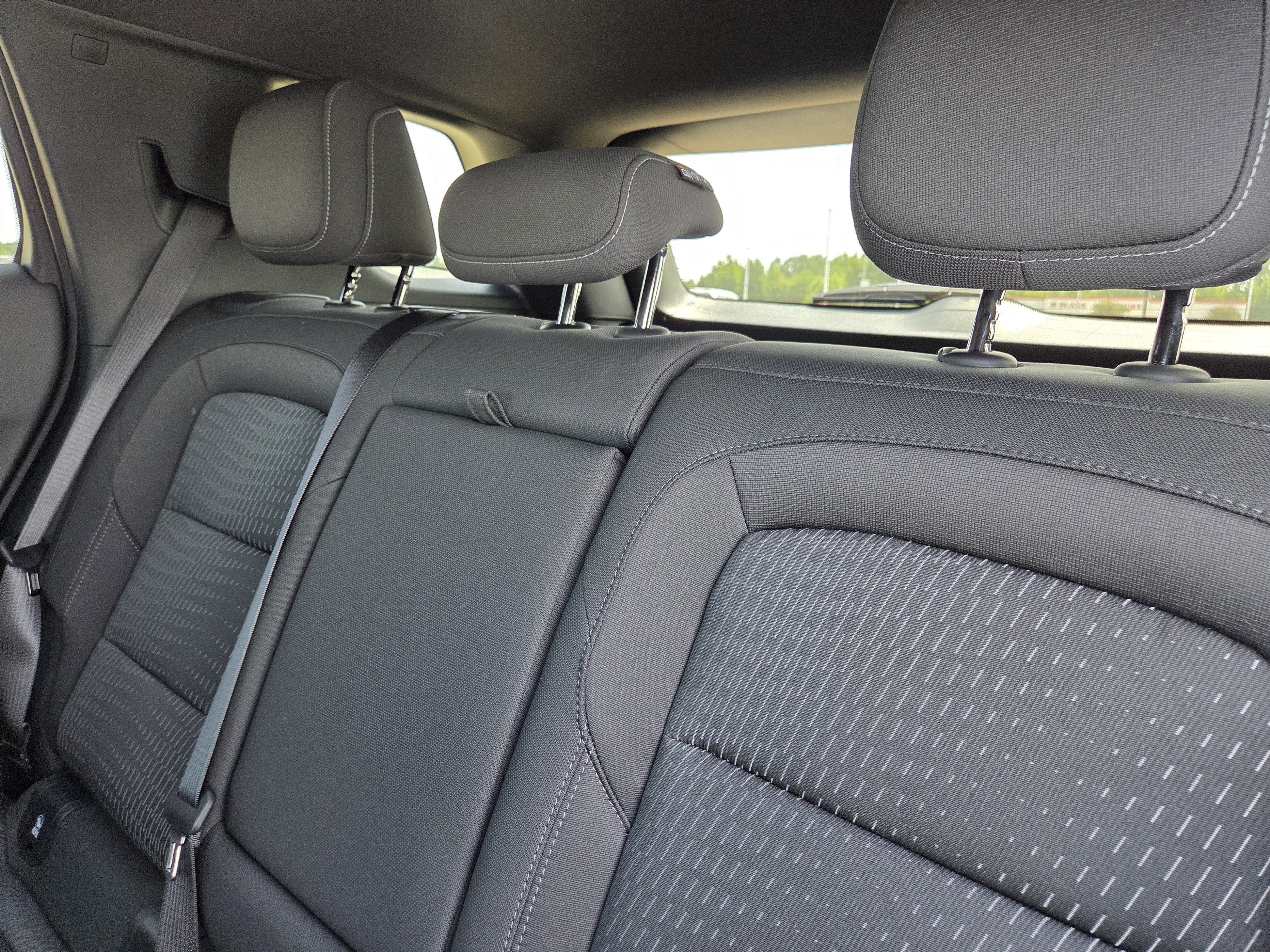 2027 Chevrolet Equinox LT - Photo 22