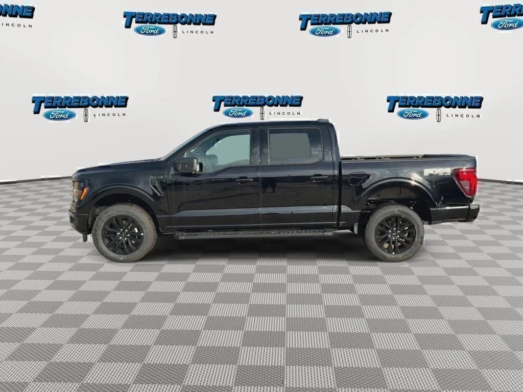 New 2026 Agate Black Metallic Ford XLT image 5