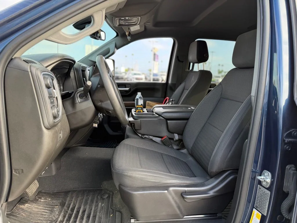 Used 2021 Blue Chevrolet LT image 5