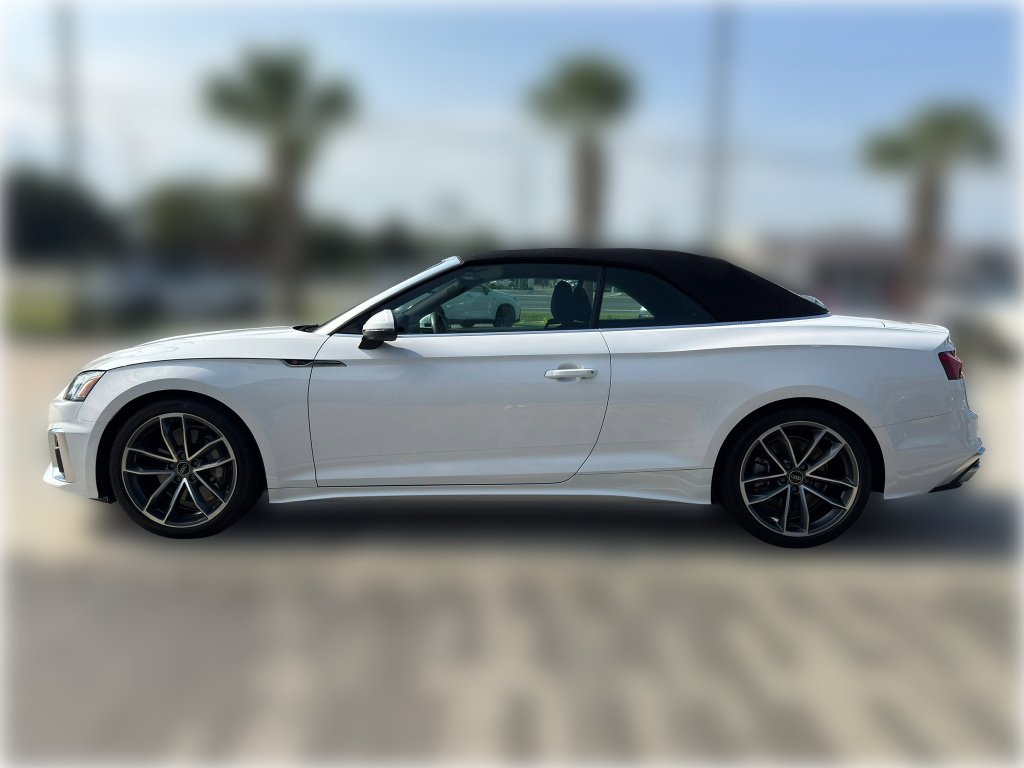 Used 2024 White Audi quattro Premium Plus 45 TFSI image 9