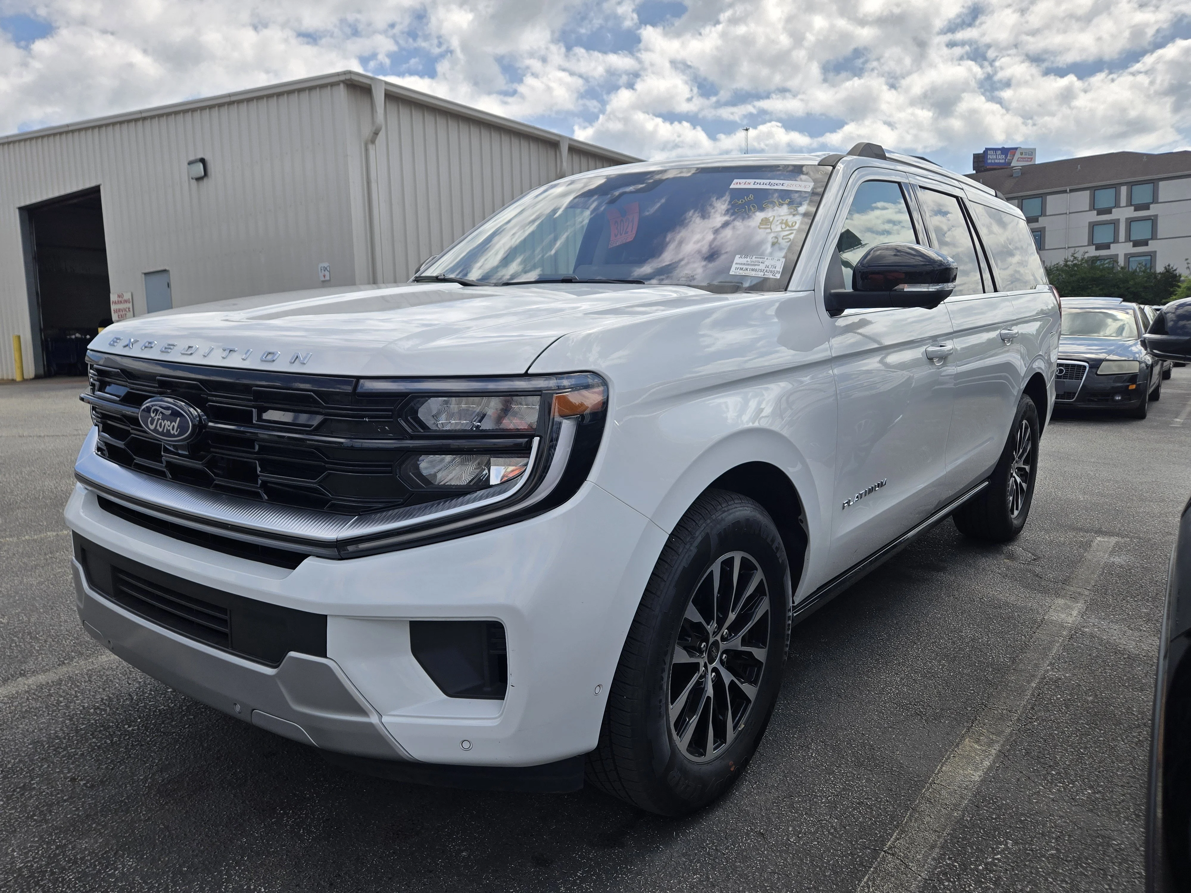 2025 Ford Expedition Platinum MAX 4x4's photo
