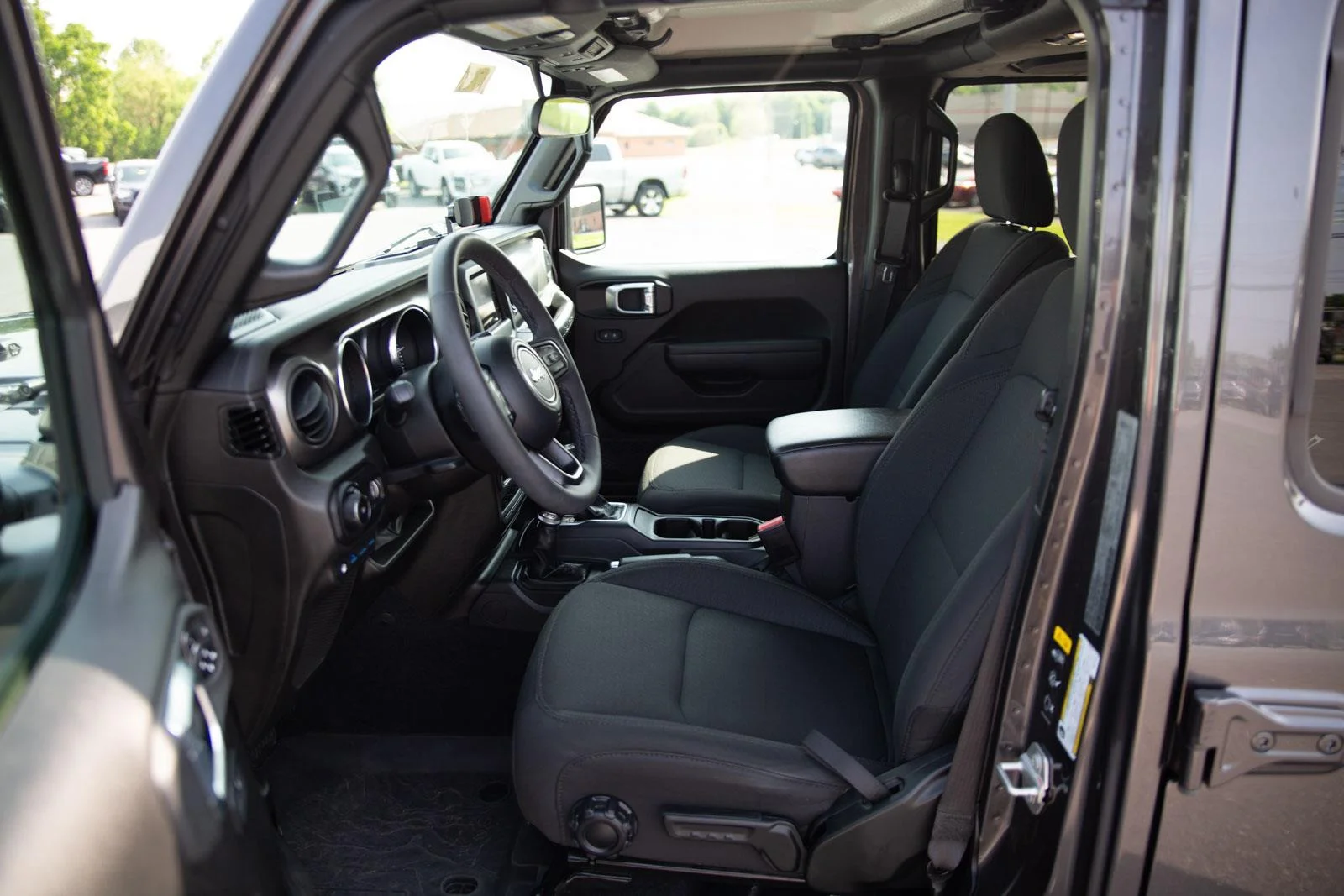 Used 2023 Granite Crystal Metallic Clearcoat Jeep 4X4 image 20
