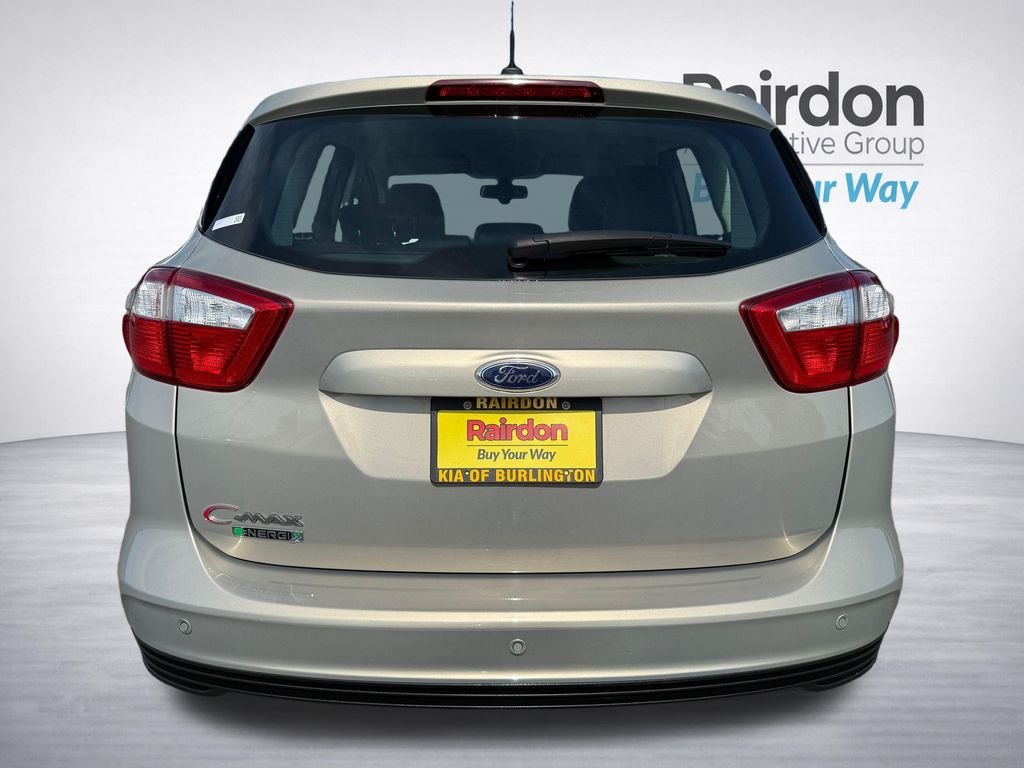 Used 2016  Ford SEL image 6