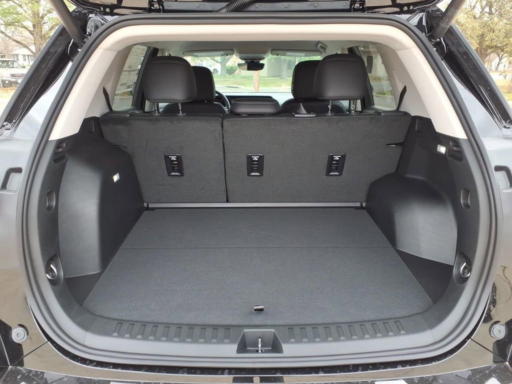 2026 GMC Terrain Denali - Photo 9