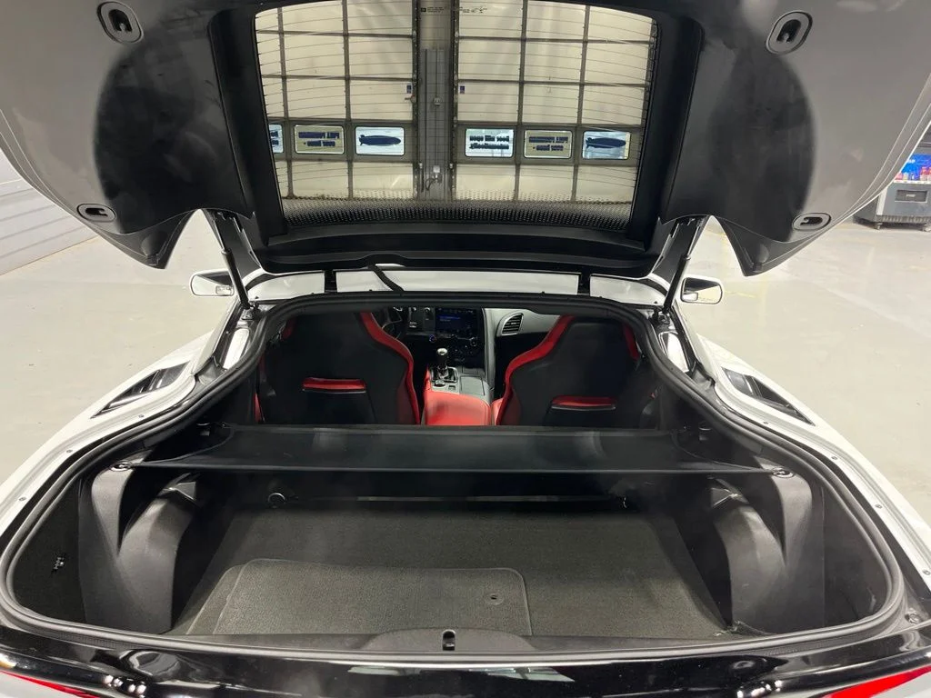 Used 2016 Arctic White Chevrolet Stingray image 38