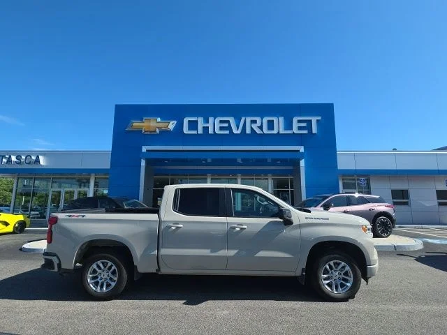 Used 2026 White Chevrolet RST image 2