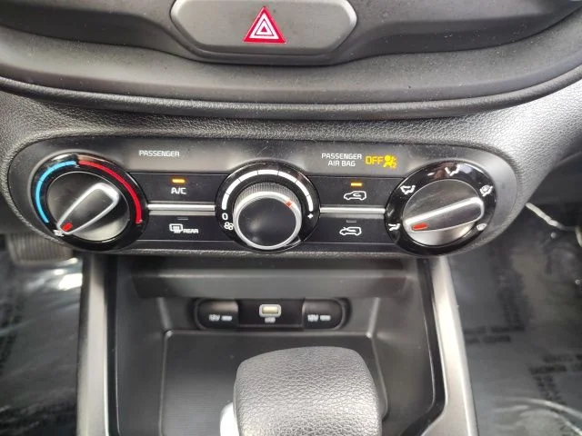 Used 2025 White Kia LX image 18