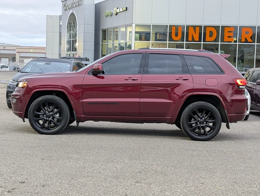 Used 2021 Red Jeep Altitude - All Weather Grp - ProTech Grp - Sunroof - Altitude IV & More image 5