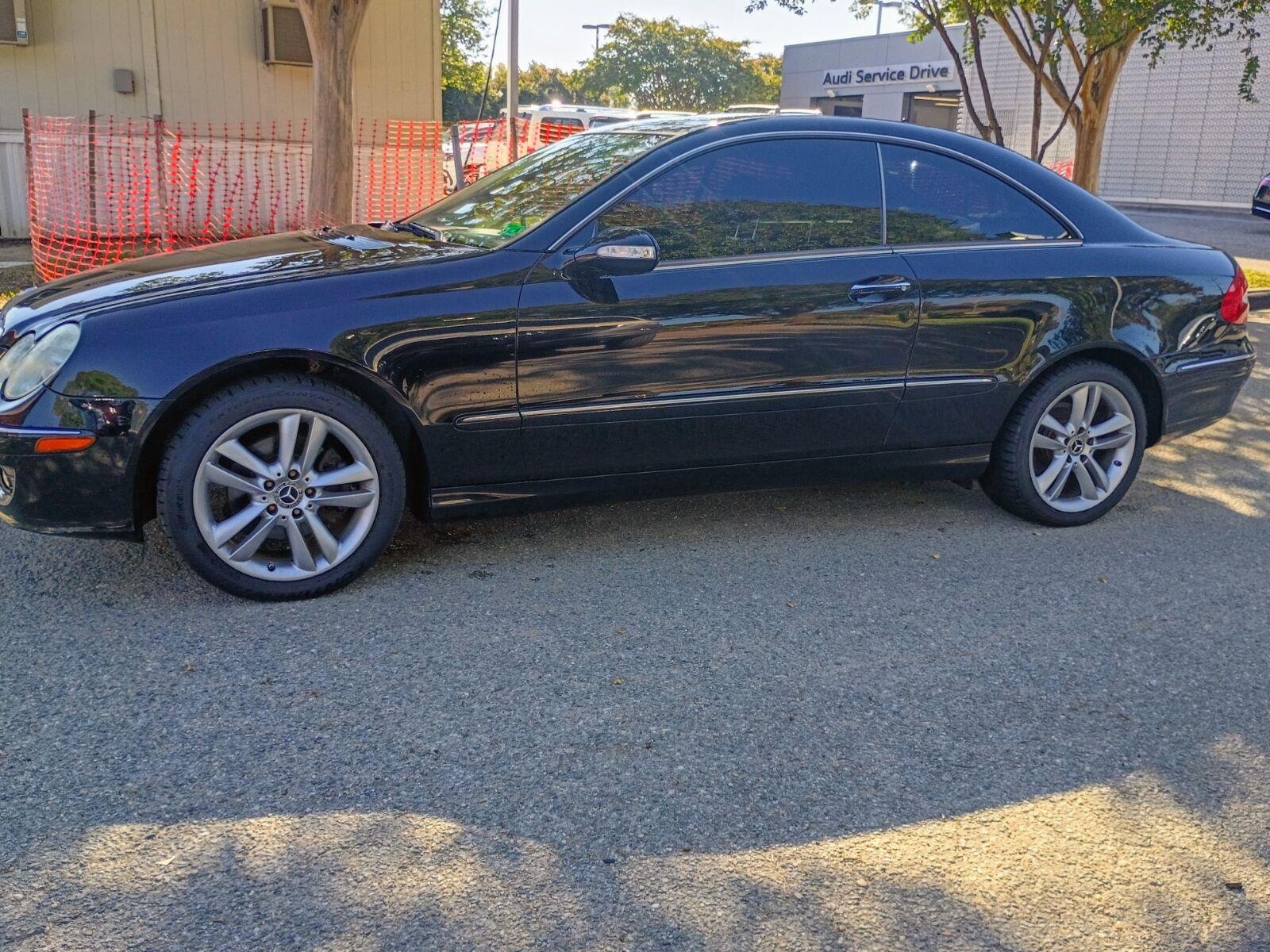 Used 2008 Black Mercedes-Benz 3.5L image 4