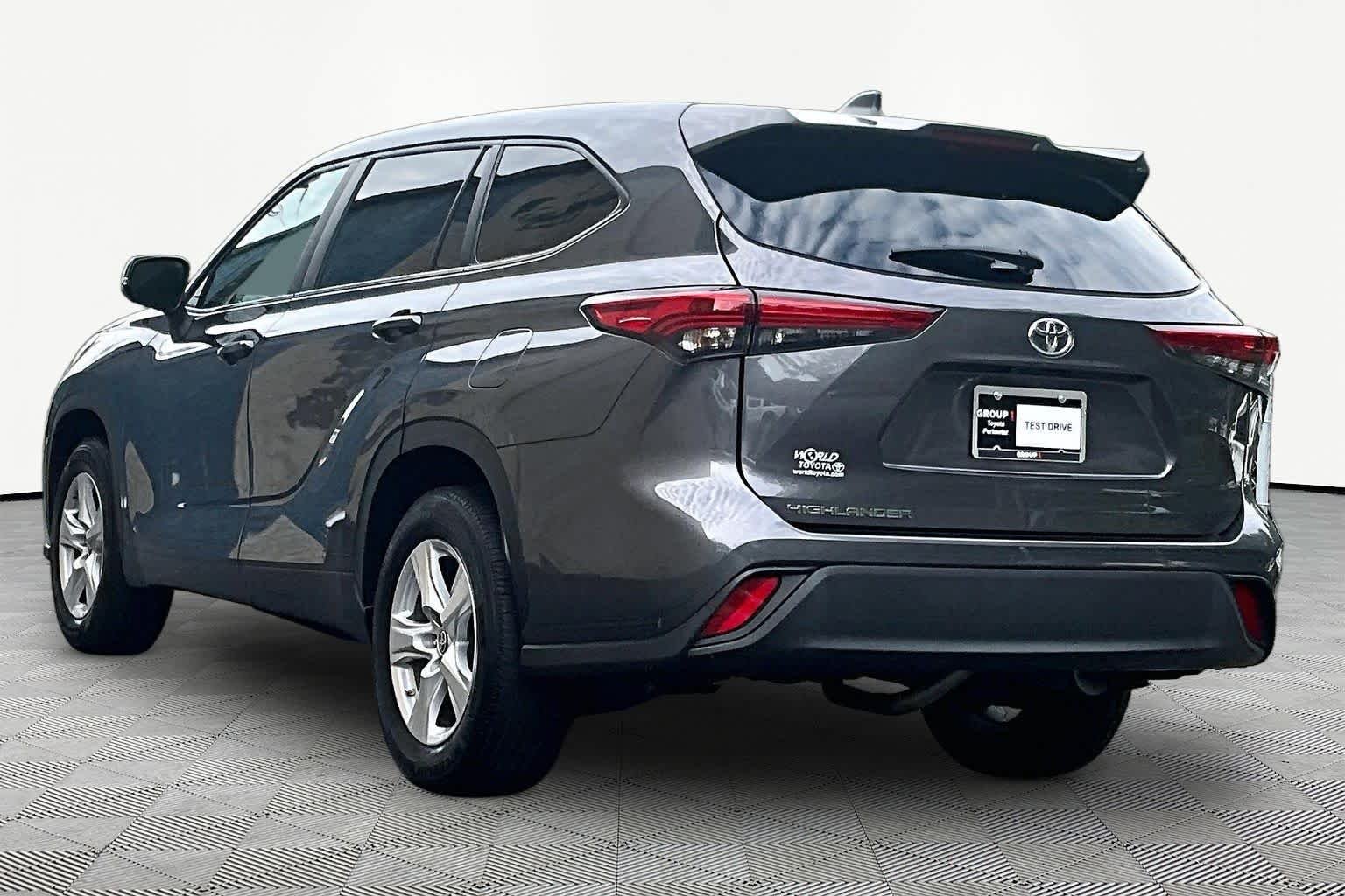 Used 2023 Magnetic Gray Metallic Toyota L image 12