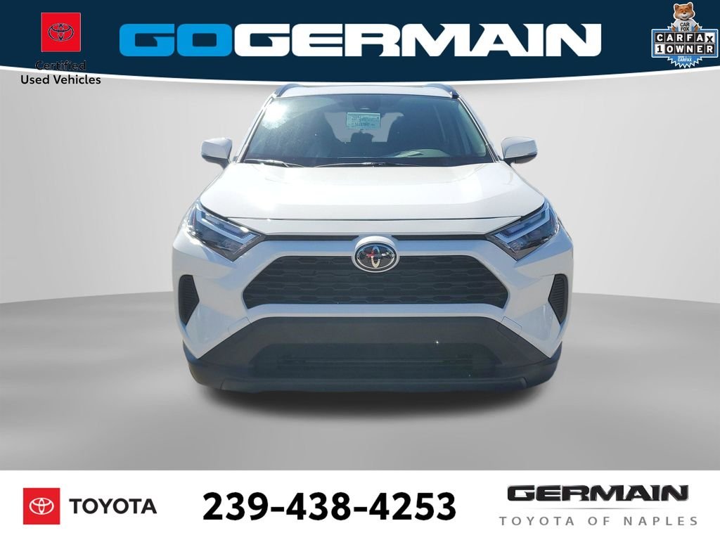 Used 2025 White Toyota XLE image 2