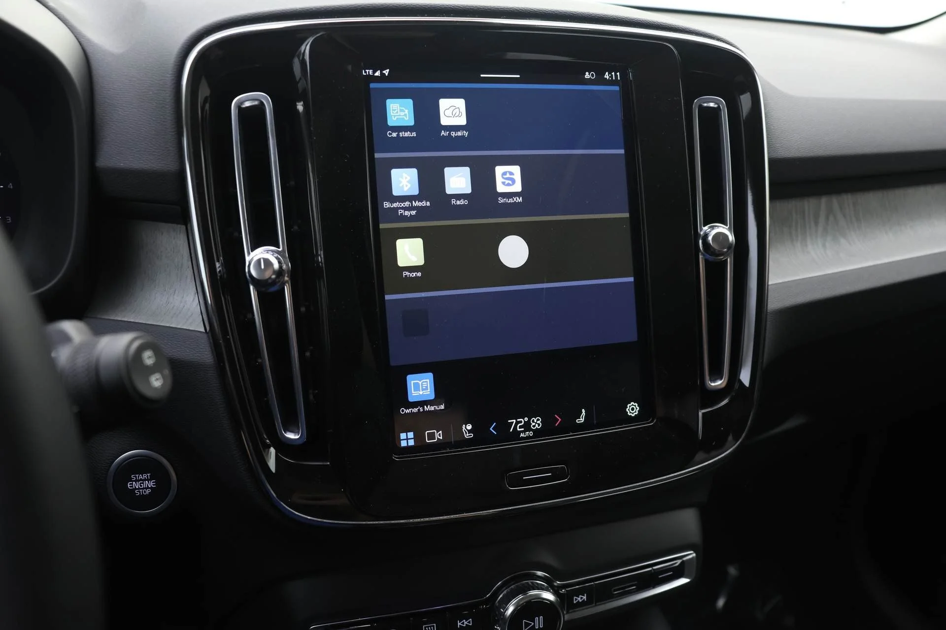 2025 Volvo XC40 Ultra - Photo 9