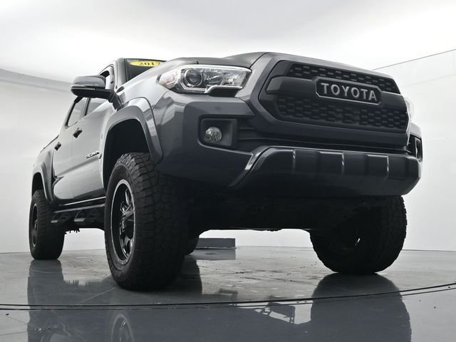 Used 2017  Toyota TRD Sport image 27