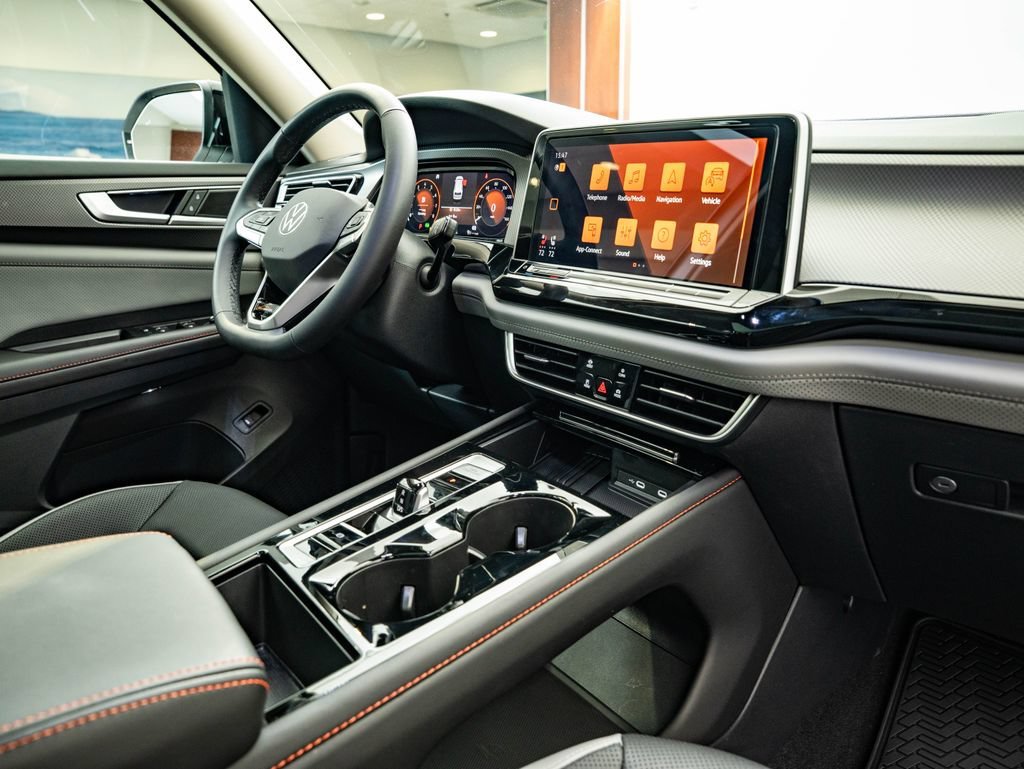 Used 2025 Pure White Volkswagen 2.0T Peak Edition image 50