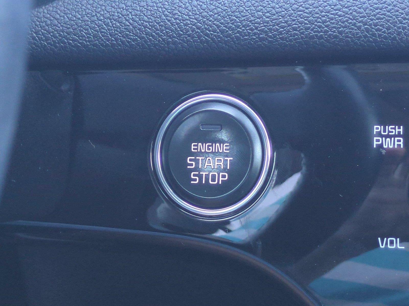 Used 2022 Snow White Pearl Kia EX image 30