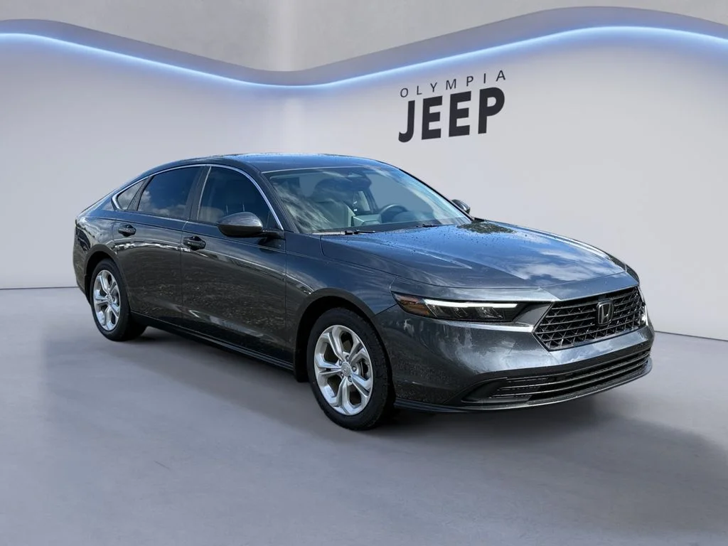 Used 2025  Honda LX image 7