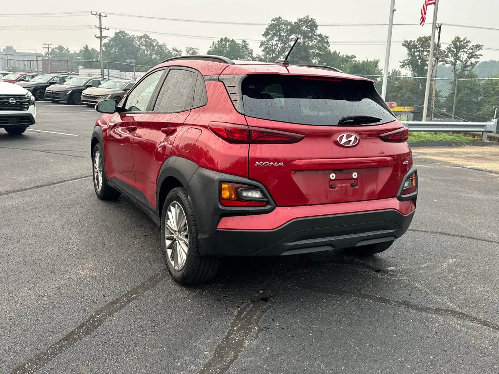 Used 2021 Pulse Red Hyundai SEL image 4