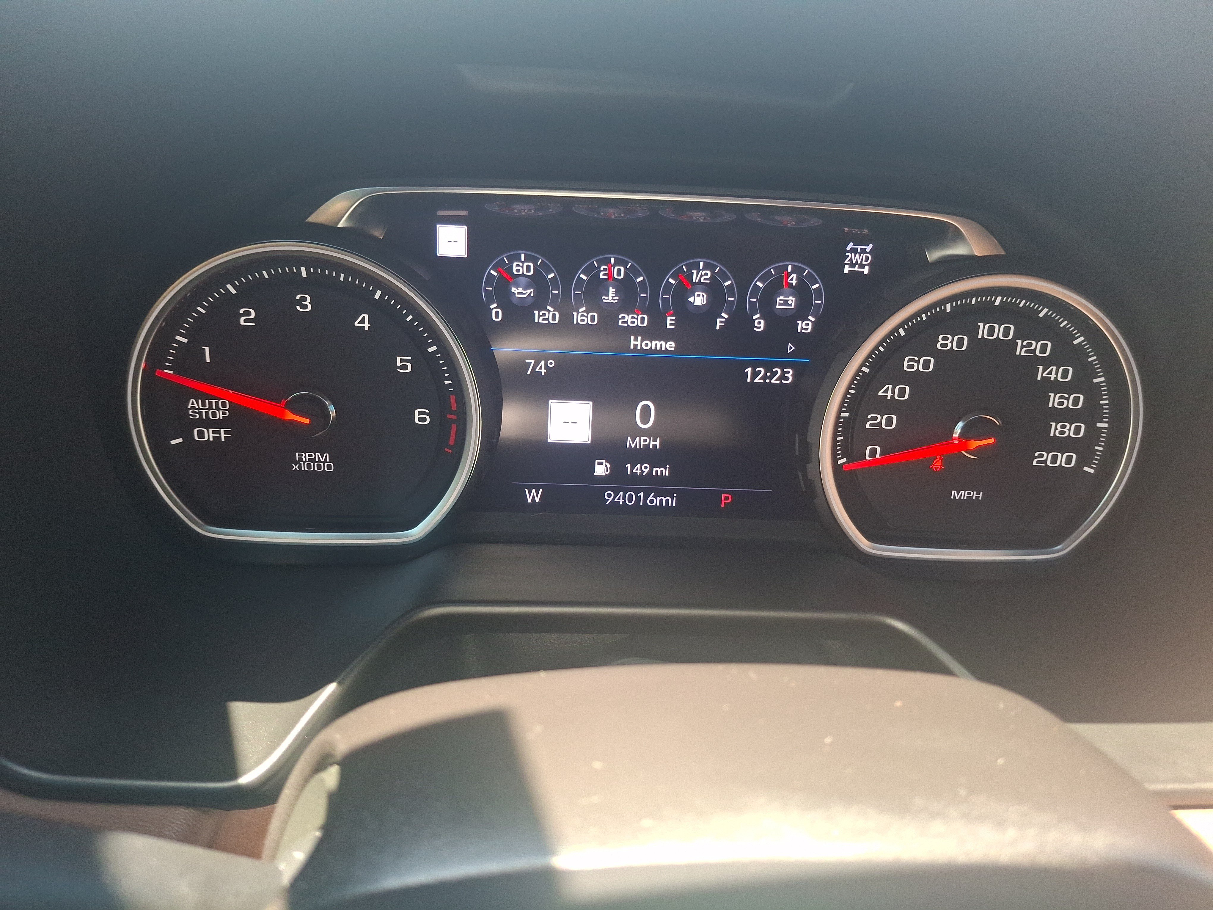 Used 2021 White Chevrolet High Country image 24