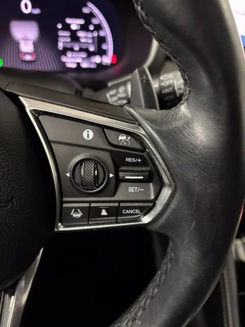 Used 2023  Acura Advance image 22