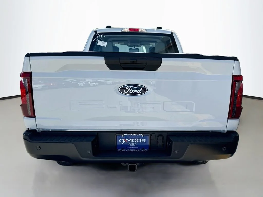 New 2026 Oxford White Ford XL image 6