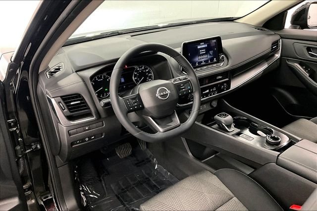 2026 Nissan Rogue SV - Photo 16