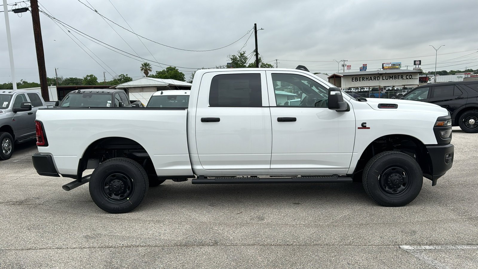 New 2026 Bright White Clear-Coat Exterior Paint RAM Tradesman image 4