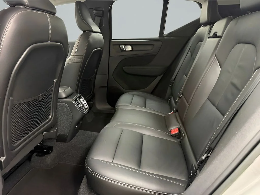 Used 2023 Silver Volvo B5 Plus Bright Theme image 27