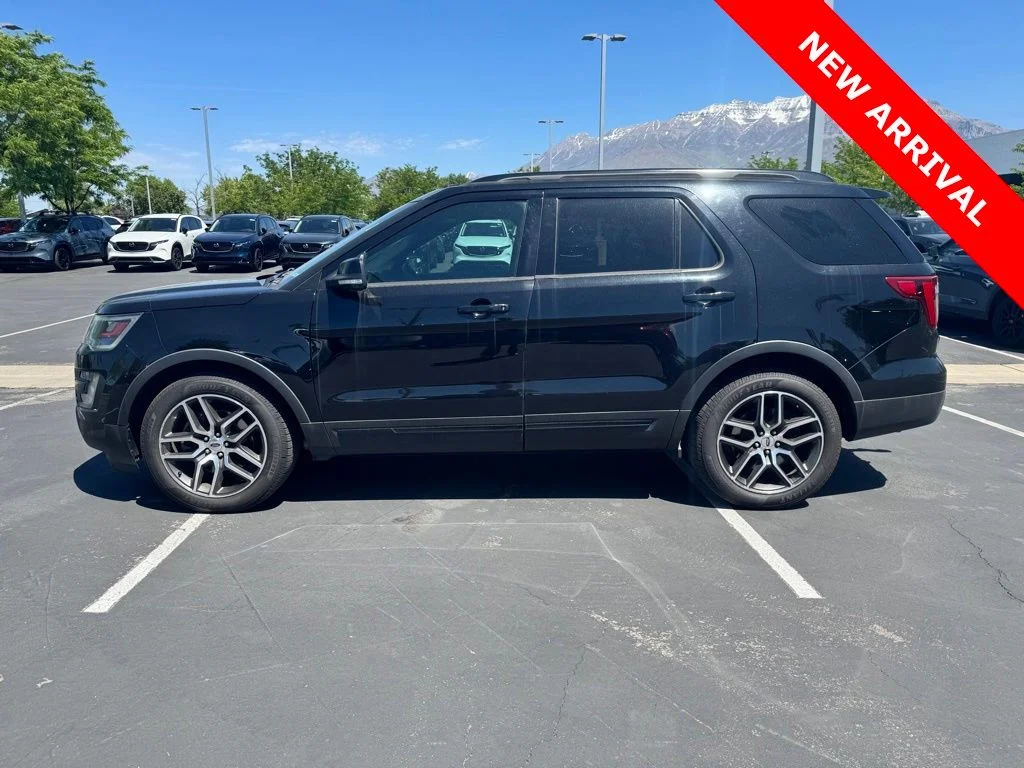 Used 2016 Black Ford Sport image 7