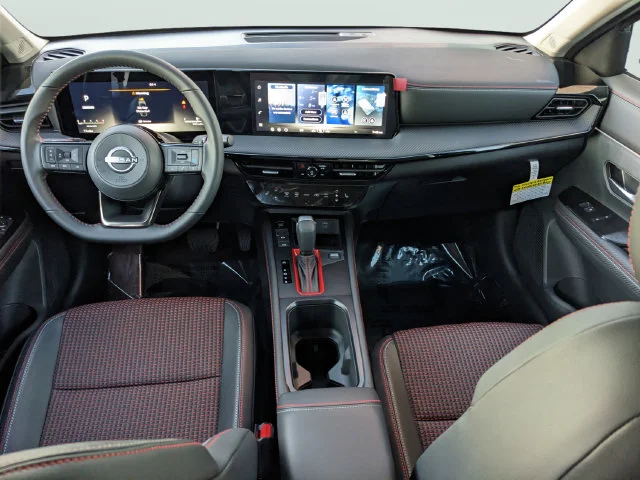 Certified Used 2026 Gray Nissan SR image 8