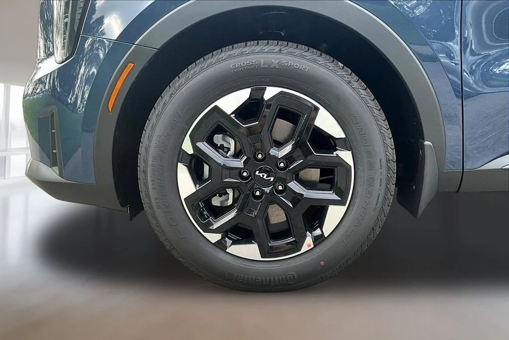 New 2026 Midnight Lake Blue Kia S image 13