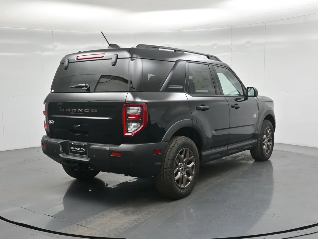 New 2026 Shadow Black Ford Big Bend image 26