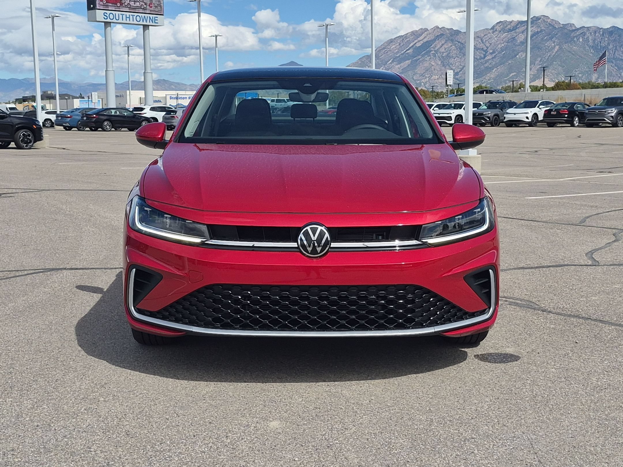 New 2027 Kings Red Metallic Volkswagen SE image 9