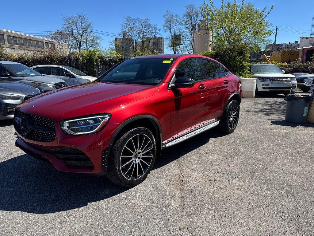 Used 2020 Hyacinth Red Mercedes-Benz 4MATIC® image 1