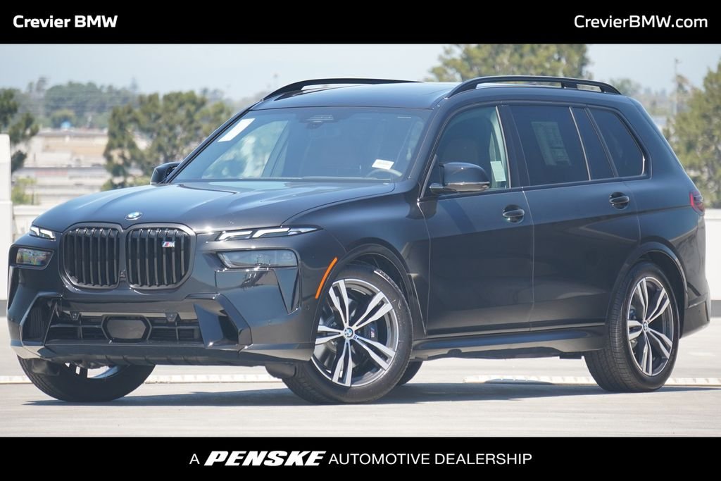 2025 BMW X7 M60i's photo